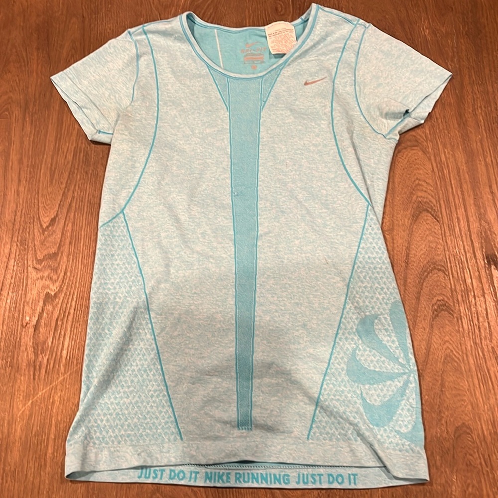 Nike Dri-fit tshirt